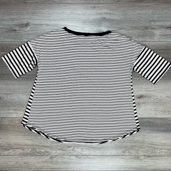 Sparkle & Fade Striped Elbow Sleeve Shirt Small Black Cream - Picture 5 of 13